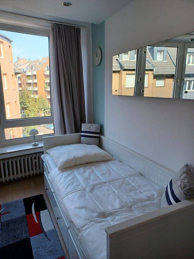 20 M² Apartment ∙ 1 Guest - Düsseldorf