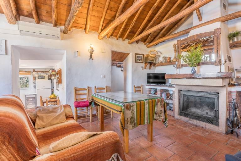 Country House 'Casa El Concejo' with Mountain View, Wi-Fi and Air Conditioning — photo 4