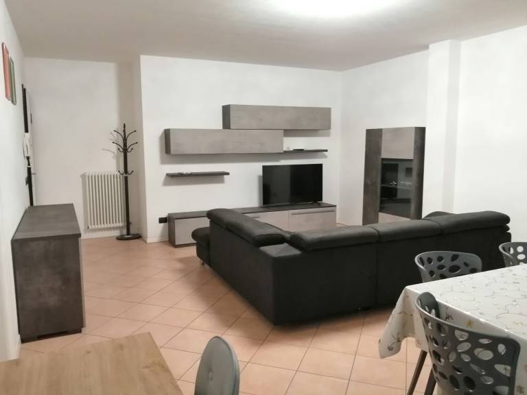 Appartamento  Castelvetro Piacentino