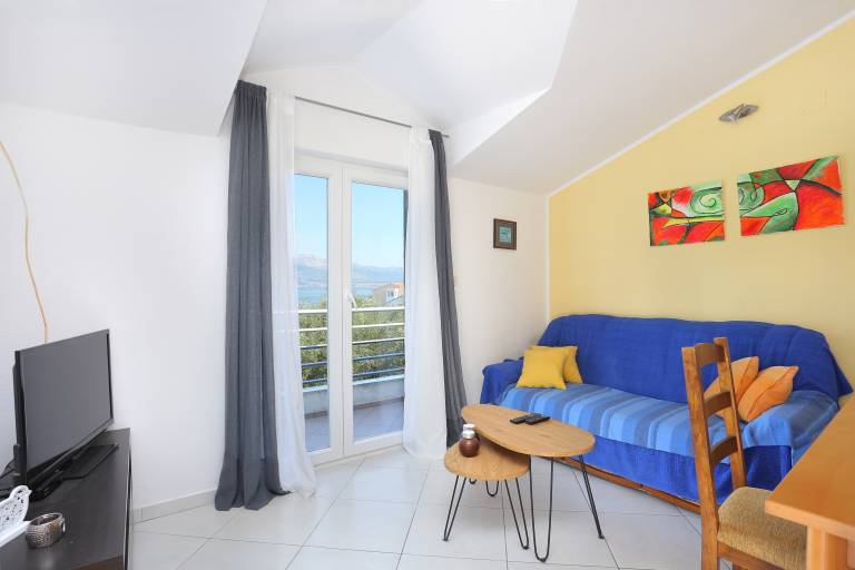 Two bedroom apartment with terrace and sea view Arbanija, Čiovo (A-4320-a) — photo 3
