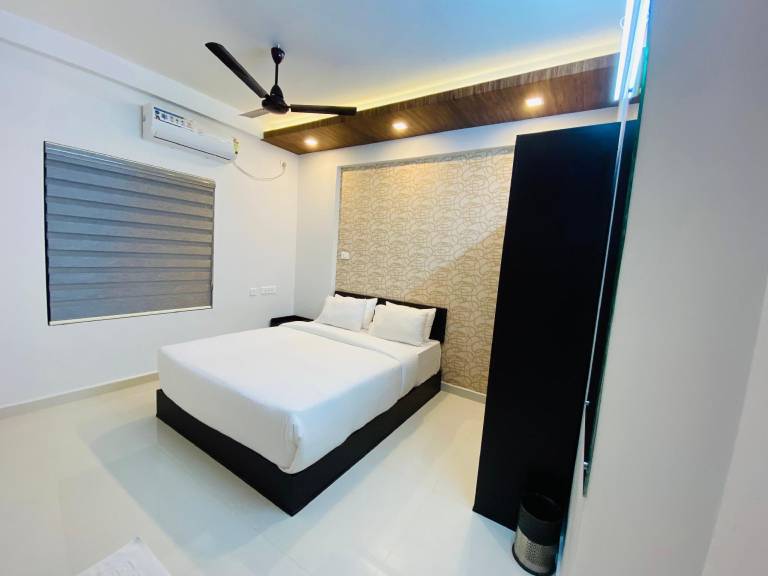 HOTEL NUJOOM