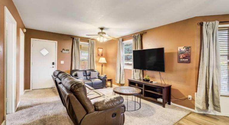 Wonderful house | Perfect for remote work | Pets allowed — photo 2