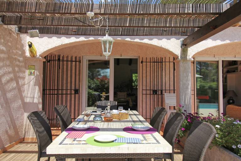 Villa with patio, yard & barbecue | Nature view — photo 5