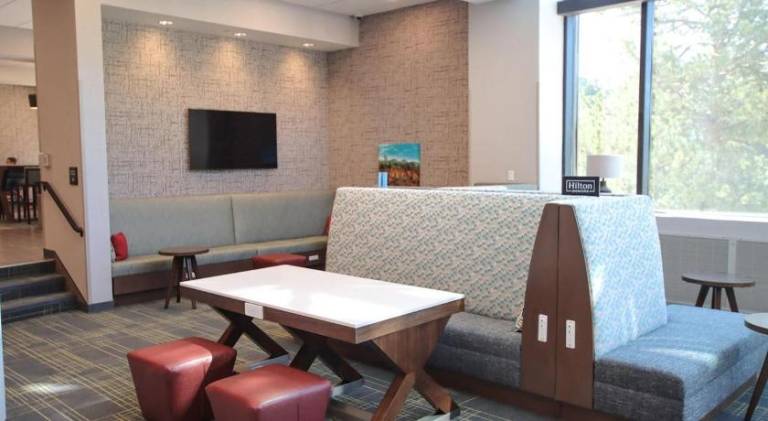 Hampton Inn by Hilton Lead — photo 5