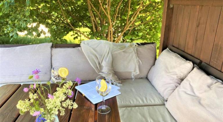Beautiful tent with barbeque & yard | Pet-friendly — photo 5