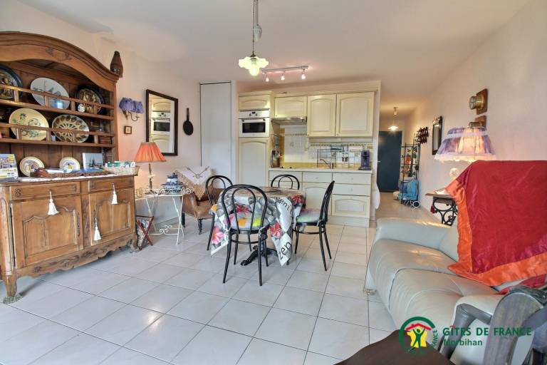 Gite with yard & terrace — photo 3