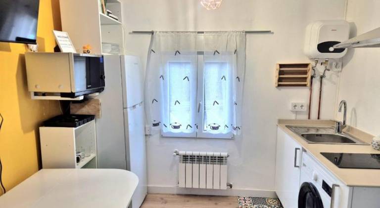 Apartment with 2 rooms for 5 persons — photo 3