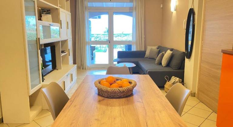 Holiday apartment with pool — photo 3