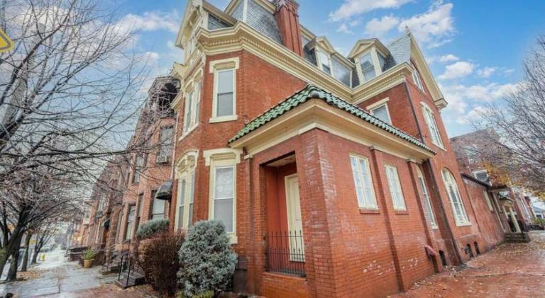 Holiday apartment with 2 rooms for 4 persons in Camp Hill, PA
