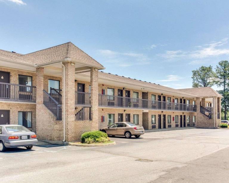 Quality Inn & Suites Suffolk West in Suffolk, VA