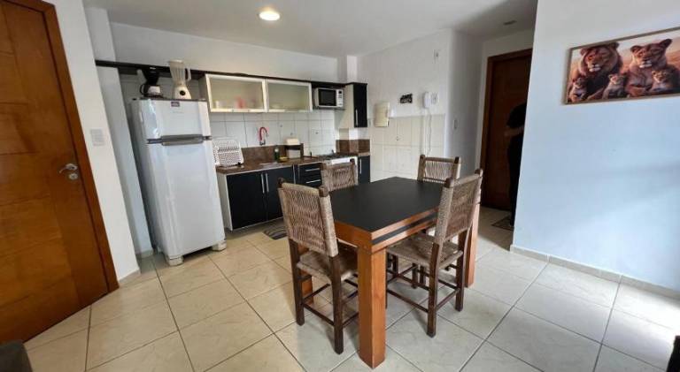 Holiday apartment with pool — photo 4