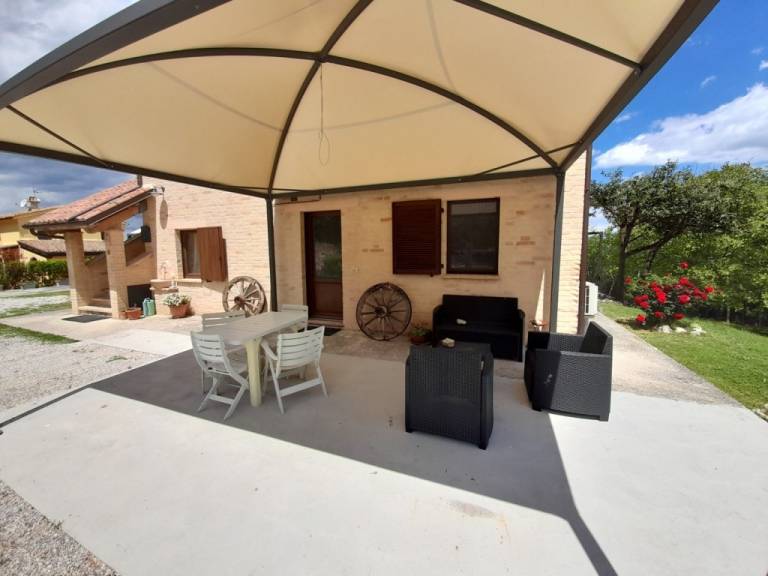 Children-friendly charming apartment with garden & private pool | Pets allowed — photo 2