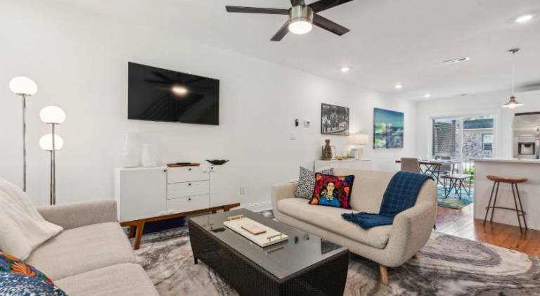 Fully equipped ample house | Perfect for remote work | Pet-friendly — photo 2