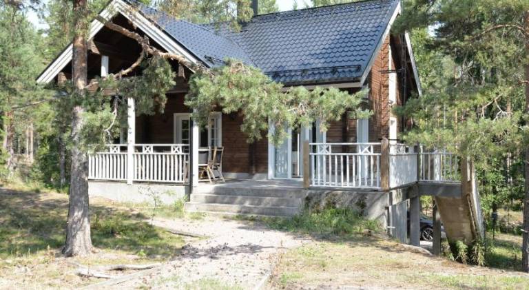 Villa with jacuzzi in Helsinki