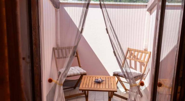 Rental apartment with 1 room for 6 persons in Alba Adriatica