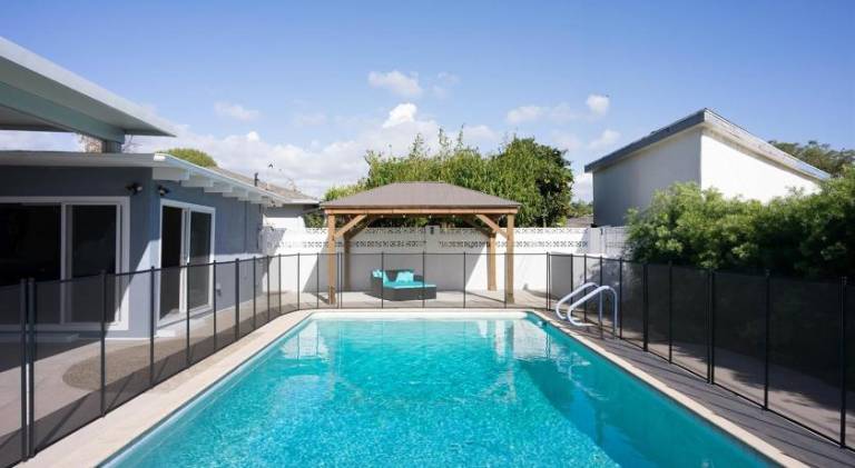 House with pool | Pets allowed — photo 4