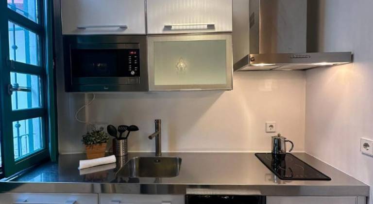 Apartment | Next to Seville Cathedral — photo 4