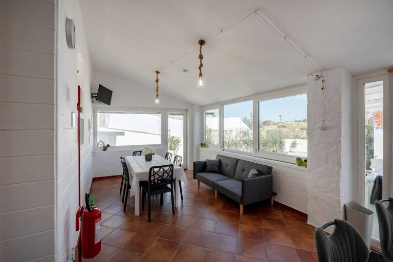 Vacation home with fast internet, garden & terrace | Beach view — photo 2
