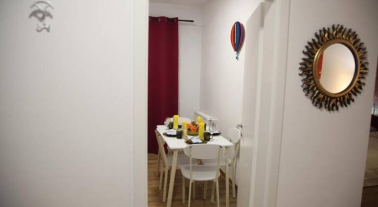 Luxury Downtown Apartment — photo 4
