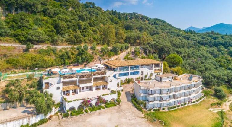 Arilla Beach Hotel — photo 5