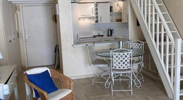 Lovely holiday apartment with pool | Pet-friendly — photo 3