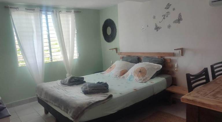 Nice holiday apartment with grill, yard & terrace | Good for workation | Pet-friendly — photo 2