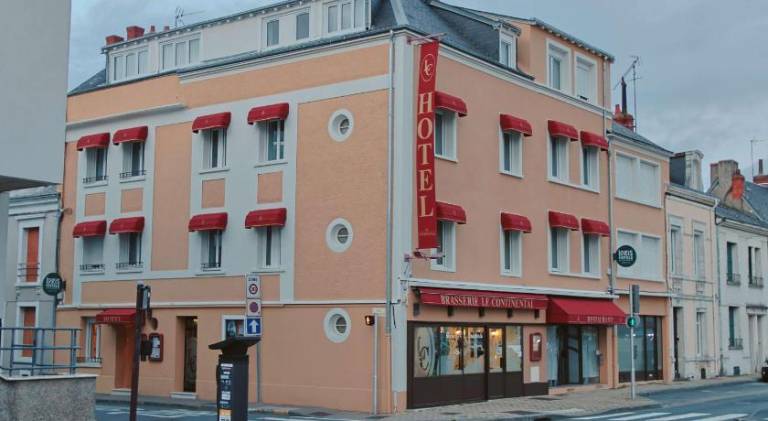 Logis Hotel Restaurant Le Continental — photo 3