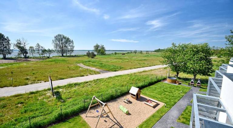 Apartment with patio, hot tub & garden | Next to the beach | Pets are welcome — photo 4