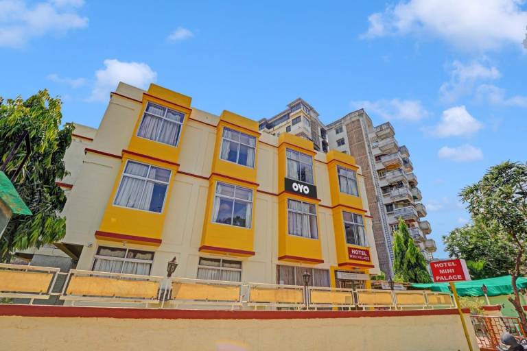 Apartment Parshuram Nagar