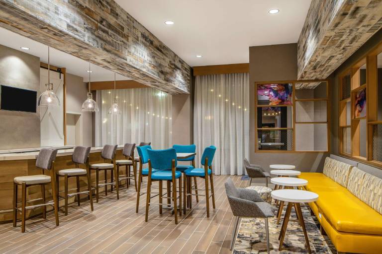 Hampton Inn & Suites by Hilton Raleigh Midtown — photo 5