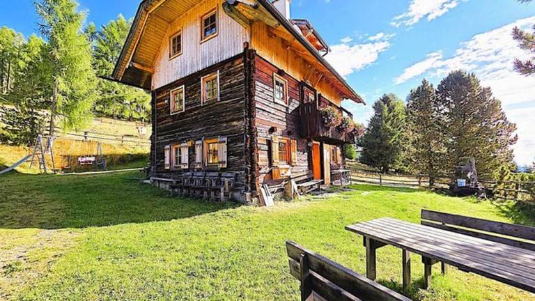 Ferienwohnung mit Hund in Gemeinde Albeck, Hochrindl für max. 8 Personen Ferienwohnung mit Hund in Gemeinde Albeck, Hochrindl für max. 8 Personen