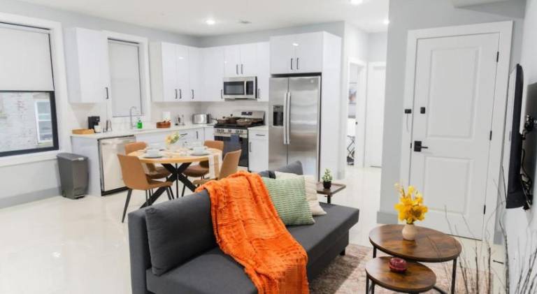 Rental apartment | Suitable for remote work in New York, NY