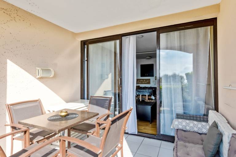 Rental apartment with pool & patio | Sea view | Suitable for remote work — photo 4