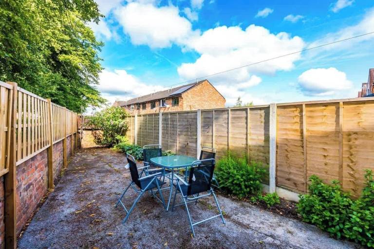 House  Sandbach