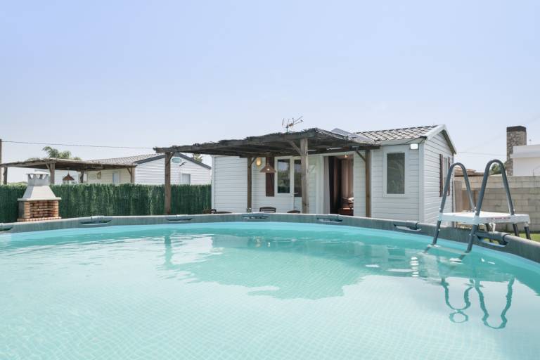Mobile Home 'Isabella' with Private Pool, Private Terrace and Private Garden in Cádiz