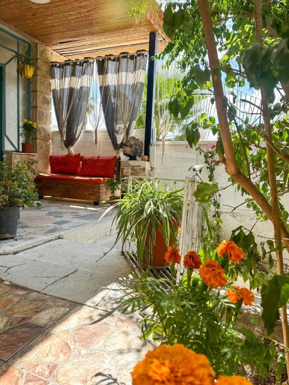 Beautiful house | Near King Abdullah I Mosque | Pets allowed — photo 3