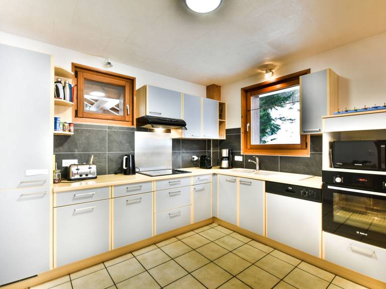 Ample chalet | Pets are welcome — photo 4
