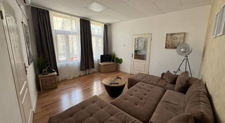 Apartment with 1 room for 5 persons — photo 2