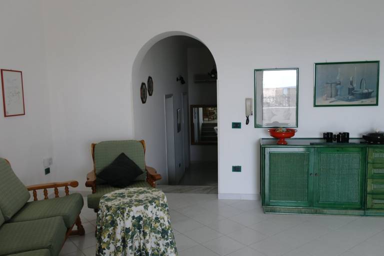 Villetta Parisi at 20 meters from the sea with Sea View and Terrace — photo 5