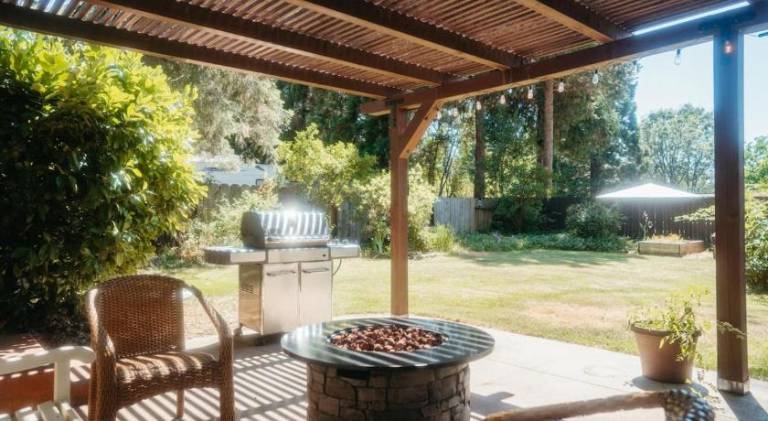 Vacation home with jacuzzi | Pets allowed — photo 5