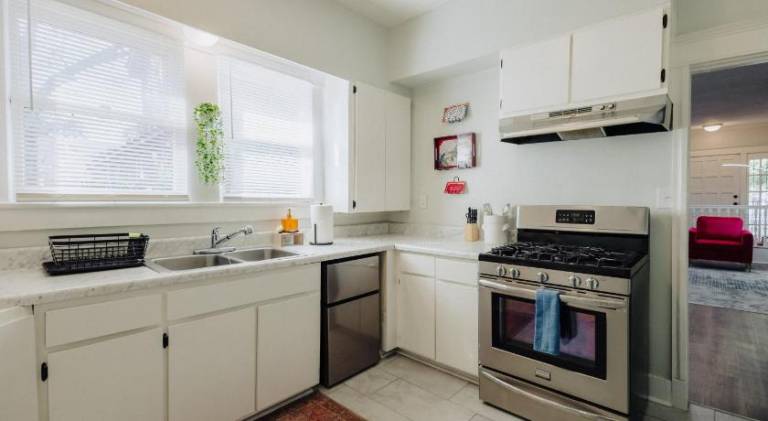 Spacious house | Good for workation | Pets allowed — photo 2