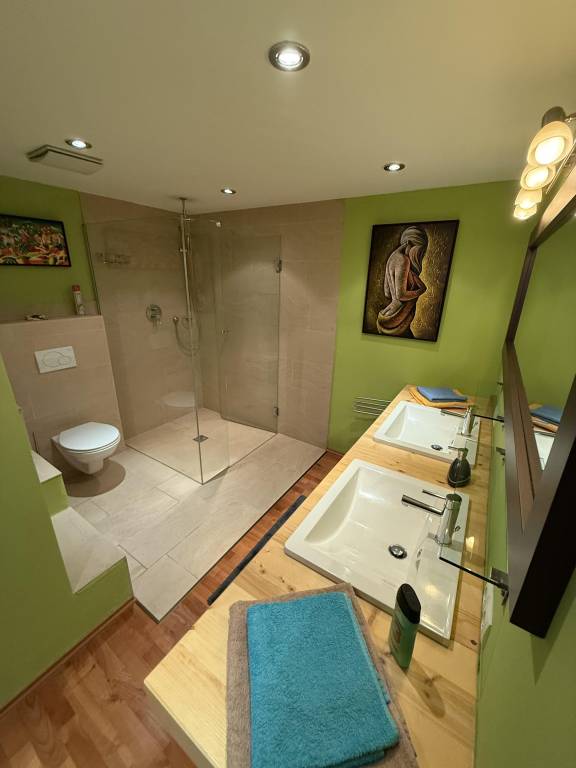 Family-oriented apartment with barbeque, garden & patio | Dogs allowed — photo 2