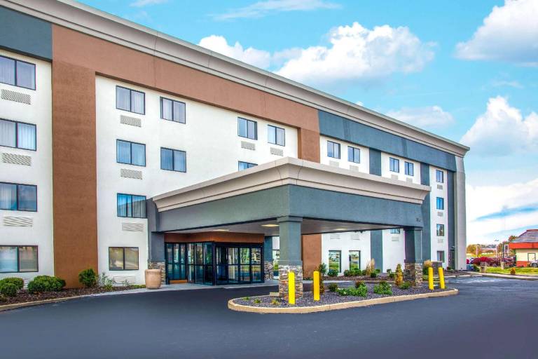 La Quinta Inn by Wyndham St. Louis Hazelwood - Airport North — photo 5
