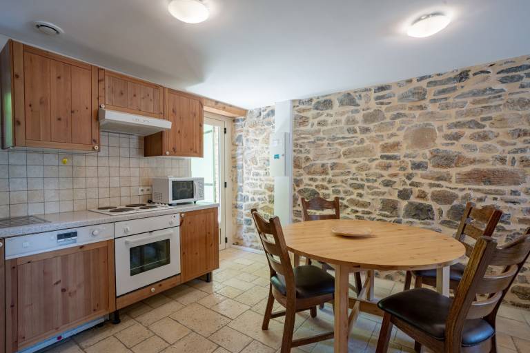 Vacation home with grill, garden & patio | Nature view — photo 3