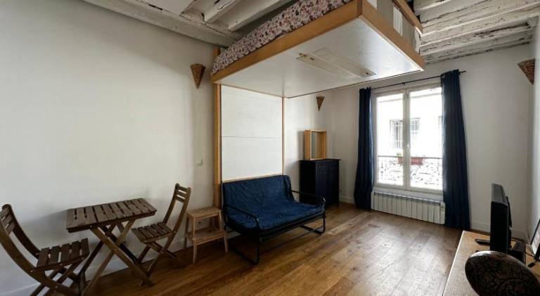 Paris 10e Sainte Marthe Canal Saint Martin 23m2 in Pantin