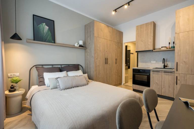 Studio flat Sector 5