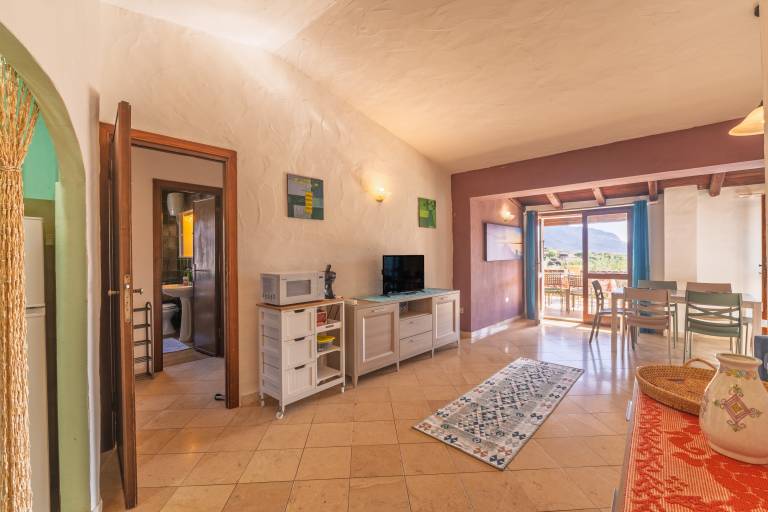 Fully equipped vacation home with yard, barbeque & terrace | Garden view | Close to the beach | Dogs allowed — photo 5