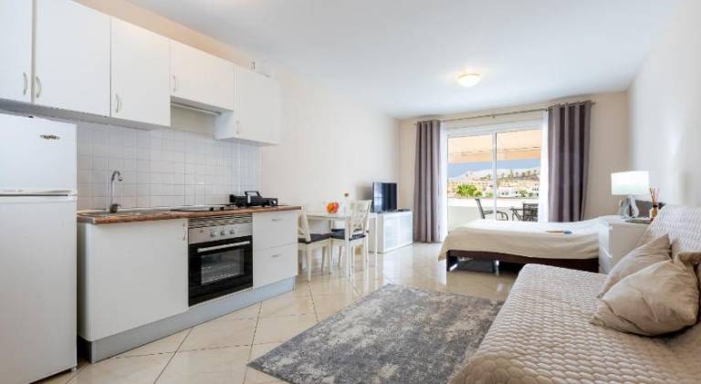 Beautiful holiday apartment with pool | Pets allowed — photo 2