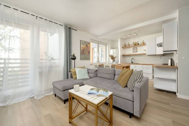 Apartament Partynice