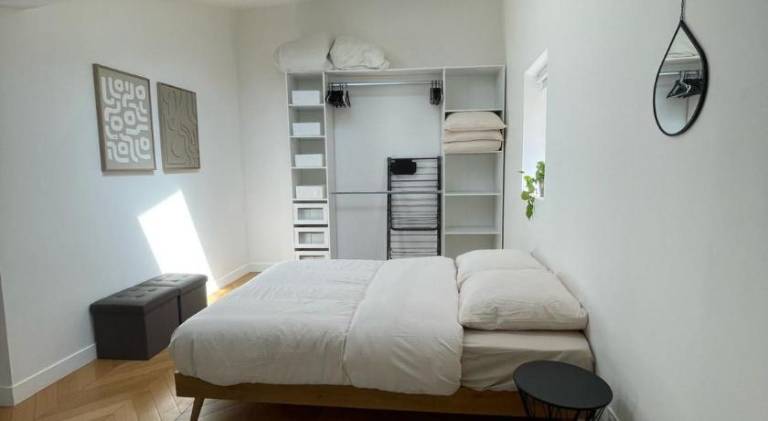 Duplex Place Garibaldi - Close to port, Old Nice in Nice